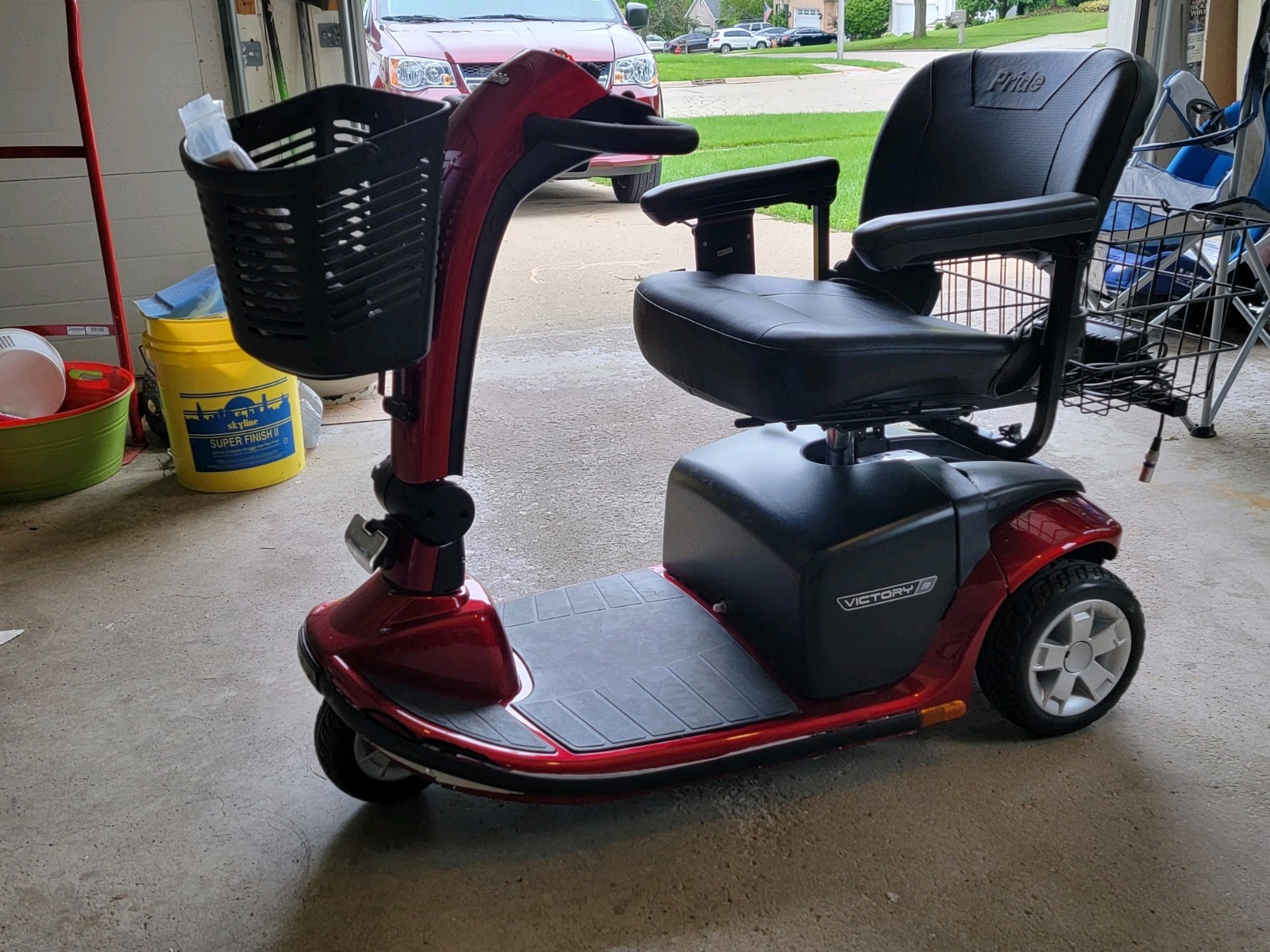 Pride Mobility Electric Scooter with Key & Speed Control