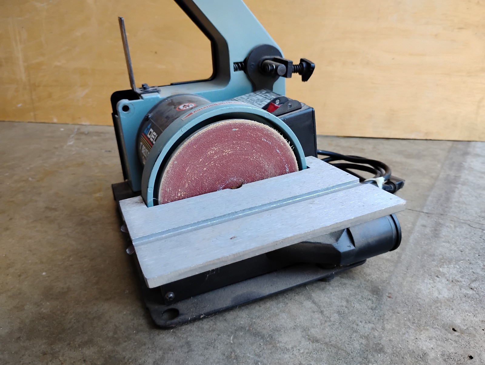 Delta 1" Belt / 5" Disc Sander