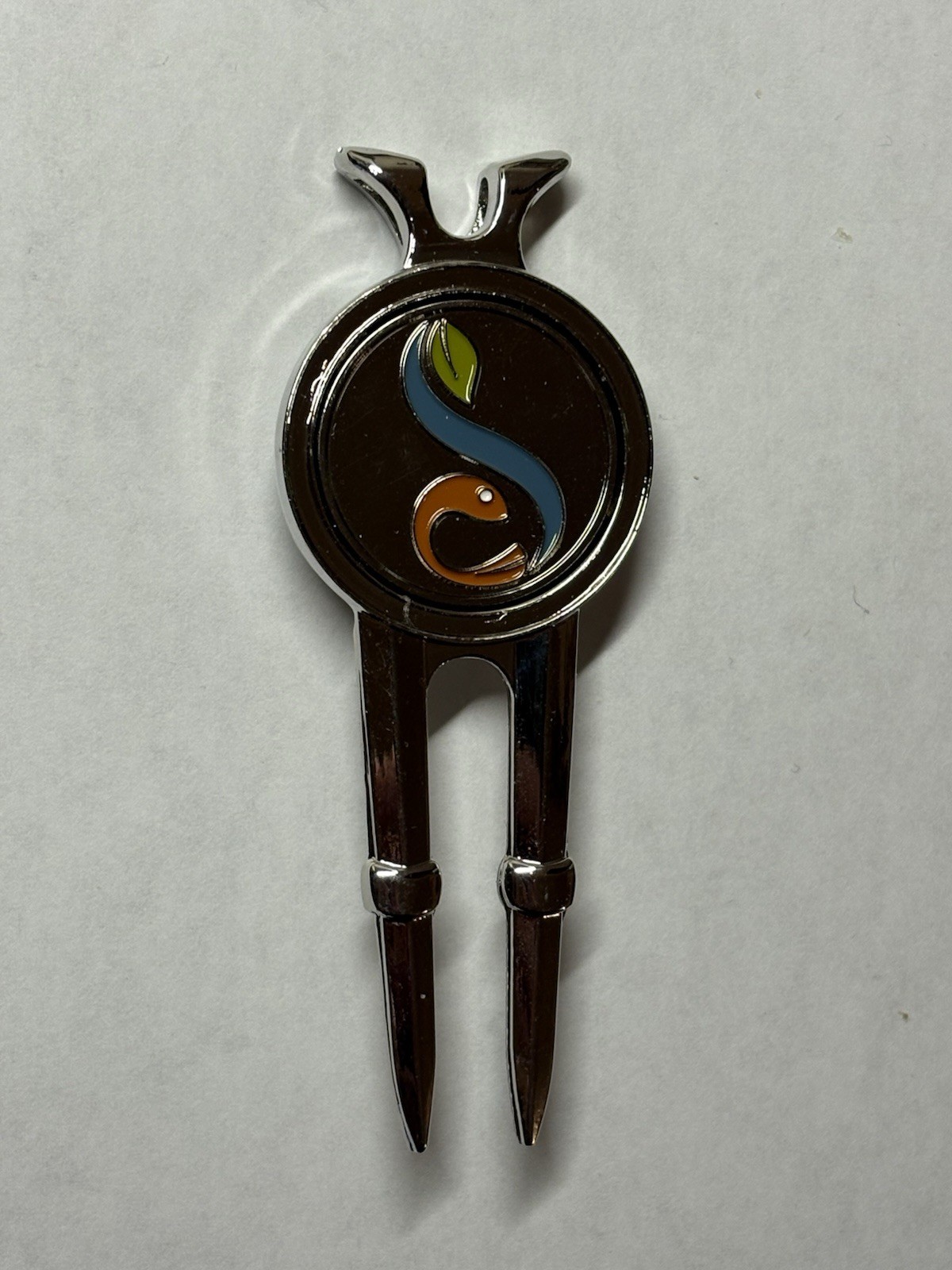 Streamsong Golf Resort Divot Tool & 1" Coin Golf Marker - Bowling Green, Florida