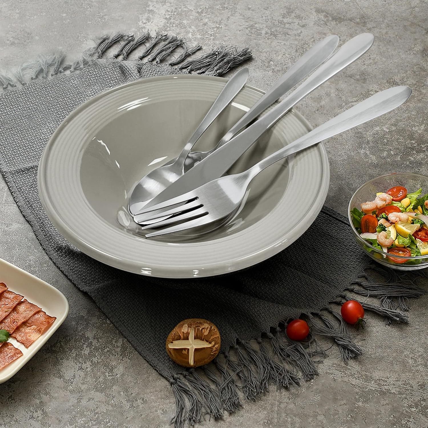 Elegance 40-Piece Stainless Steel Flatware Silverware Cutlery Set, Include Knife