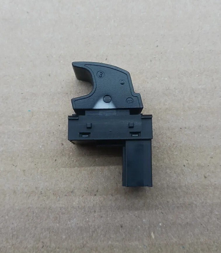 2003-2010 VW BEETLE CONVERTIBLE TOP ROOF CONTROL SWITCH
