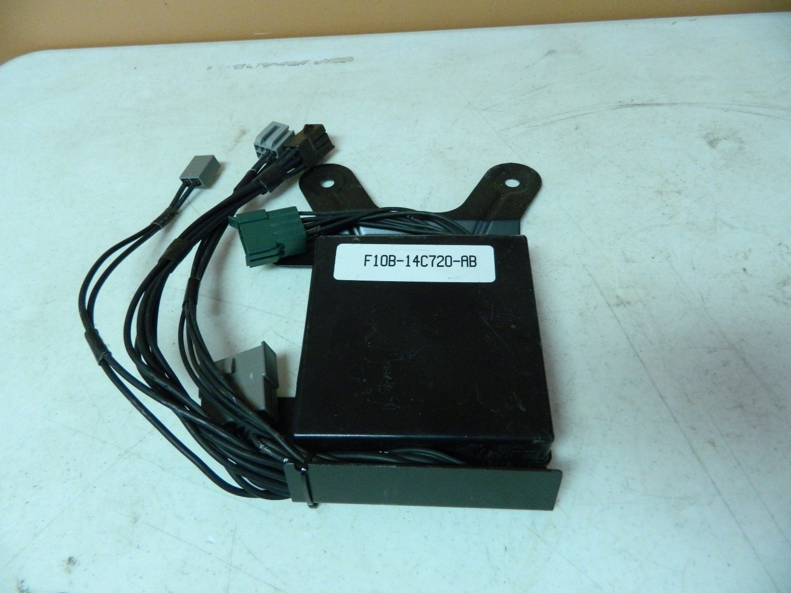 New OEM 1991-1994 Lincoln Continental GEM Chassis Control Module Computer
