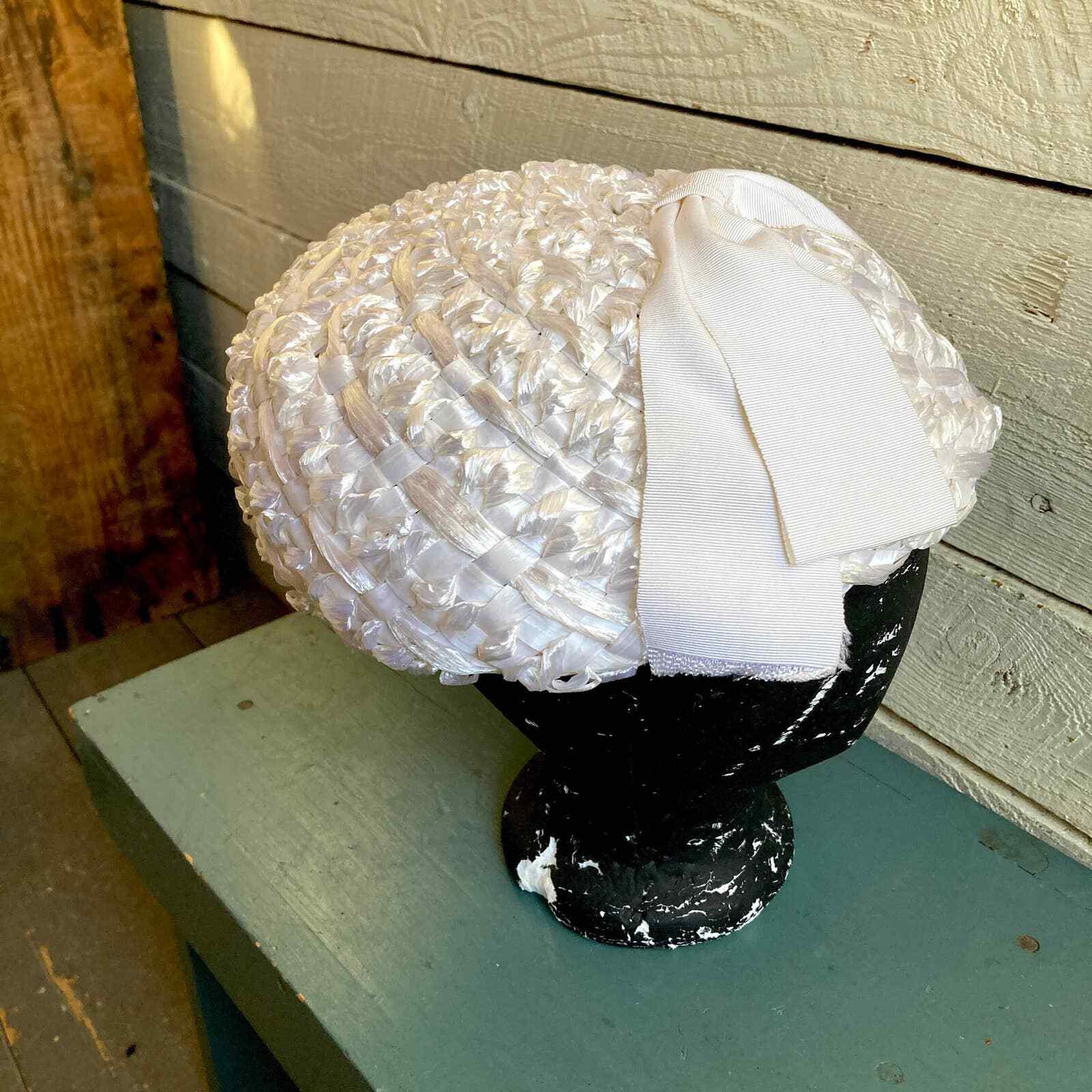 60s White formal straw raffia hat bow wedding grosgrain ribbon