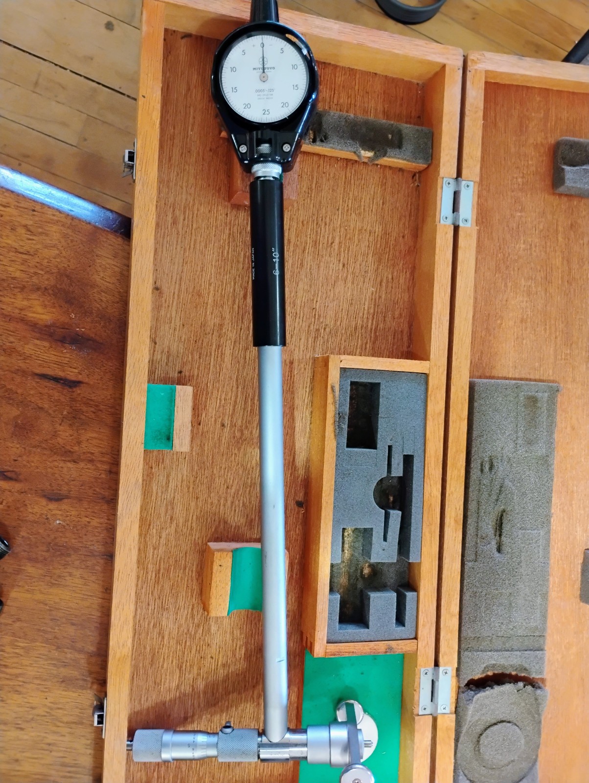 Mitatoyo bore micrometer, Dial, 6" to 10"