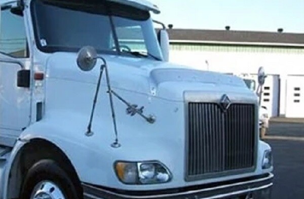 International 9200 9400 Grill W/Bug Screen # 2822