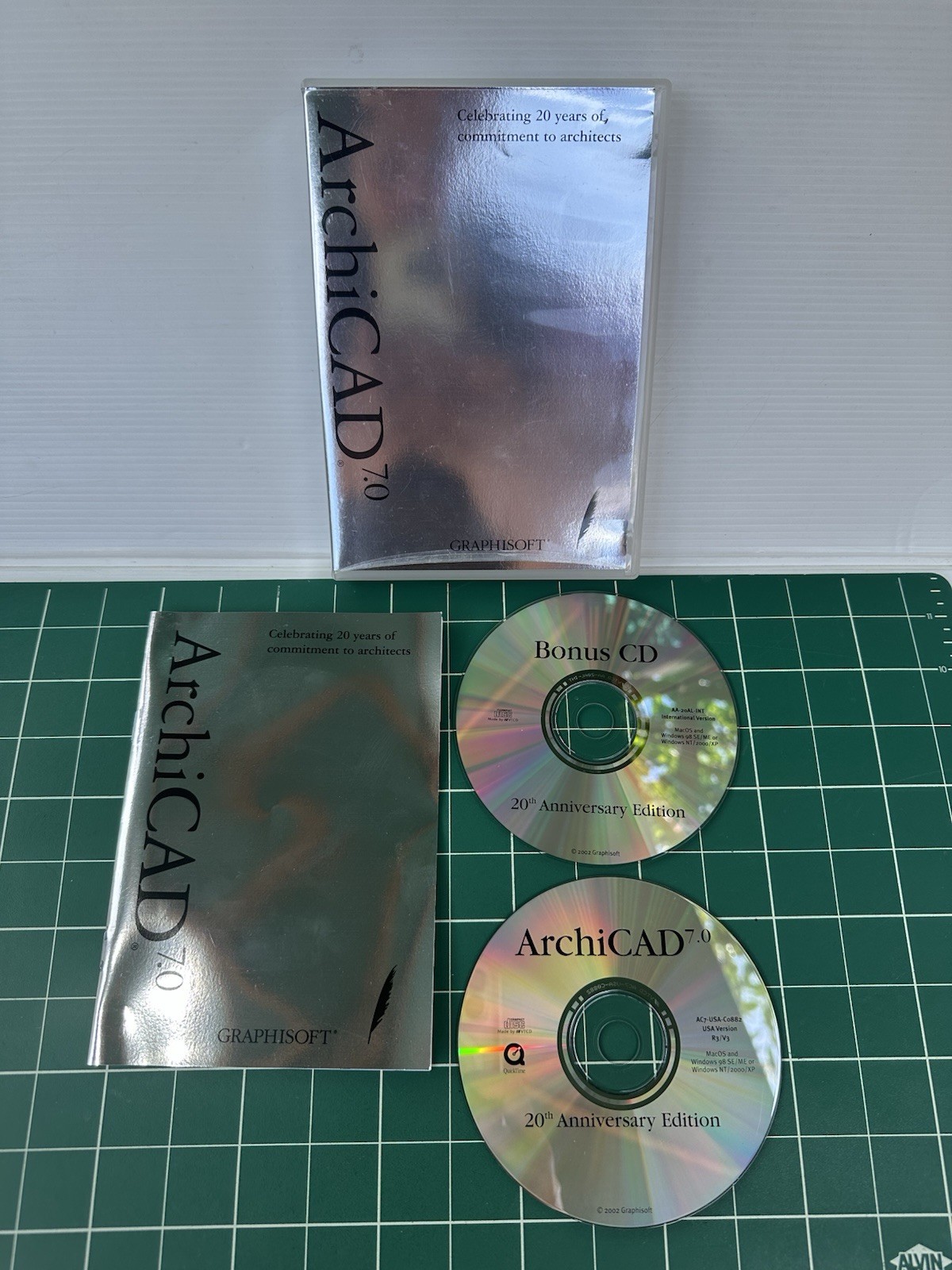 Graphisoft ARCHICAD 7.0 For Windows & Mac - Celebrating 20 Years Ed. - Software