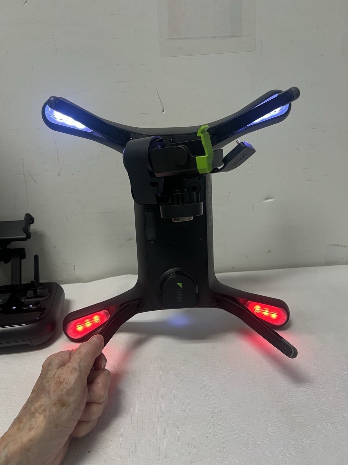 3DR Solo Smart Drone w Gimbal & Carrying Bag Setup