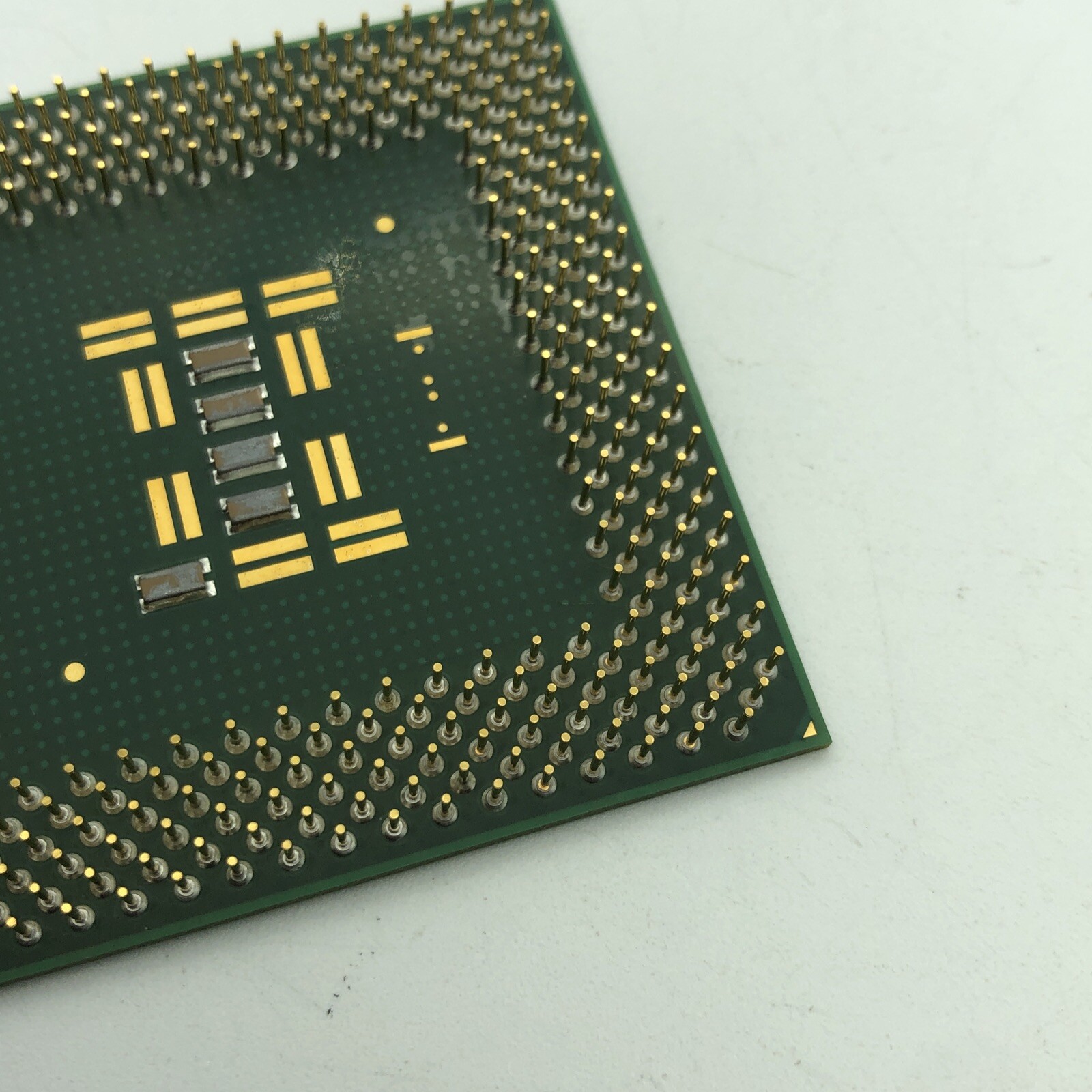 Intel Celeron CPU 700mhz 128KB 66mhz FSB Socket 370 1.7v Processor SL4P8 700
