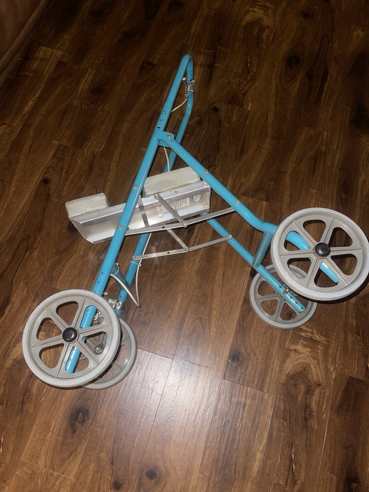 Roll-A-Bout Knee Walker Scooter