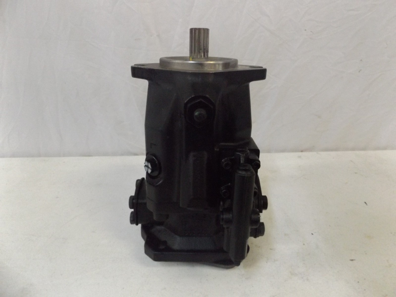 VOLVO VOE 11707969 A35D A40D OEM REMAN R986100440 HYDRAULIC PUMP