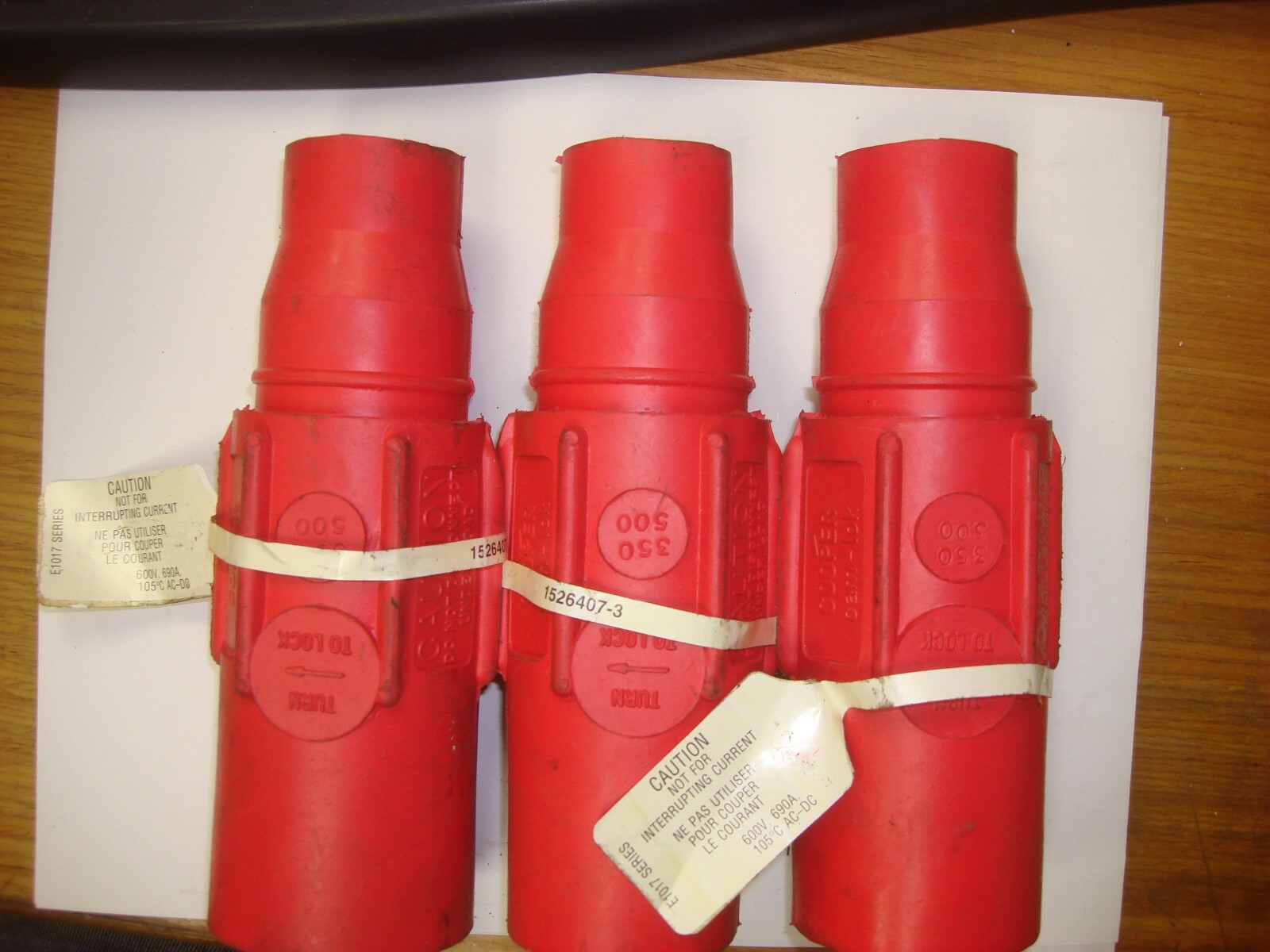 COOPER CROUSE-HINDS 1F33 CONNECTOR SLEEVE 3/pkg RED