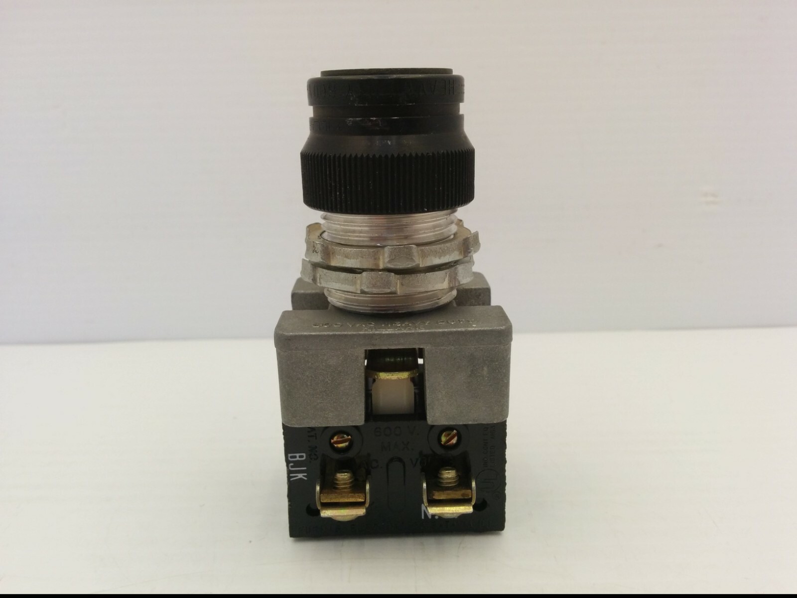 KILLARK/HUBBELL PUSH BUTTON, EXPLOSION PROOF, HEAVY DUTY 600 VAC SERIES GO21 NNB