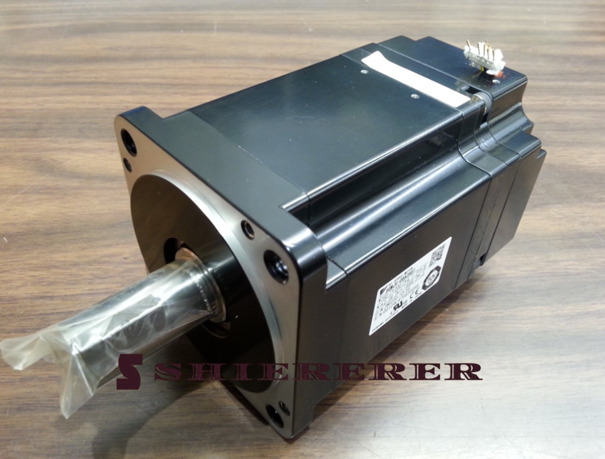 NEW YASKAWA SGMJV-A5A3A61 Servo Motor