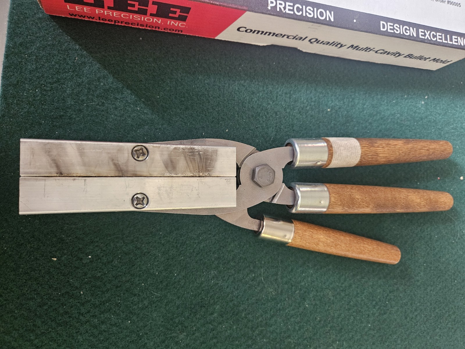 LEE LEAD MOLD 00 BUCK