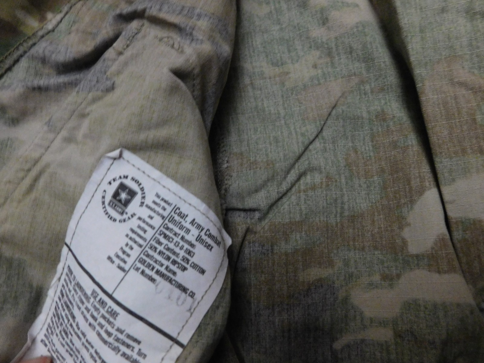 US ARMY OCP COAT SZ SMALL - X SHORT