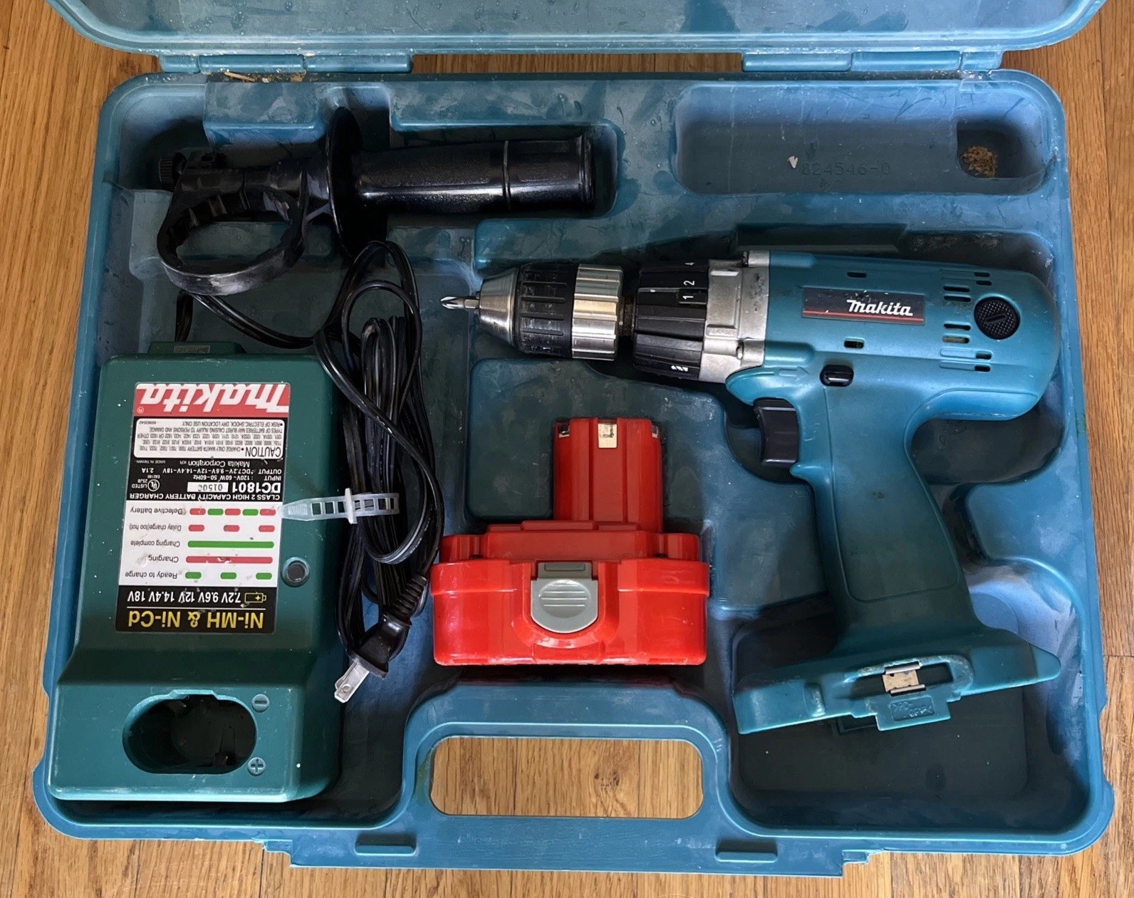 Makita 6343D 18 Volt 1/2-Inch Cordless Drill/Driver Kit