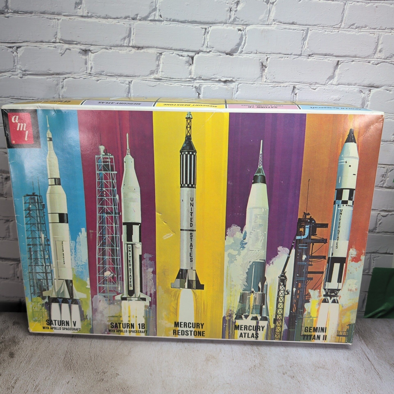 AMT Man In Space Saturn V Apollo Spacecraft 5 NASA Rocket Kits Open Complete