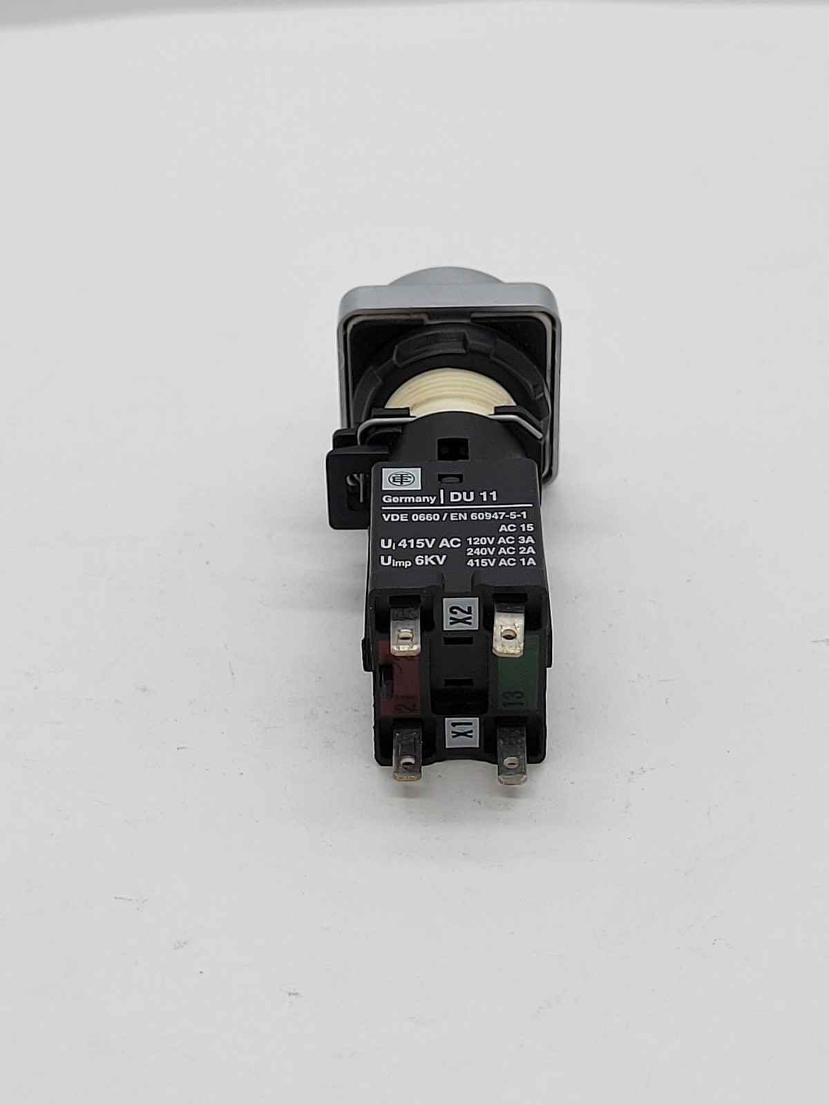 Square D D6G2SDU11 Selector Switch 415V AC-120V 3A 6KV 4 Pin 2 Position Switch