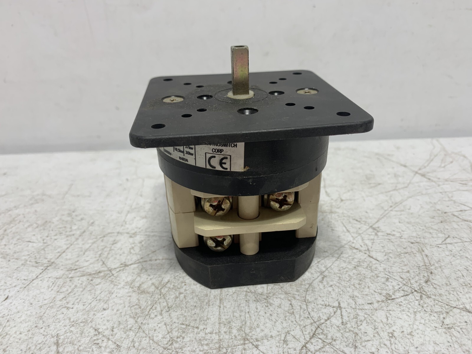 Electroswitch KW-63 Rotary Cam Action Switch T63
