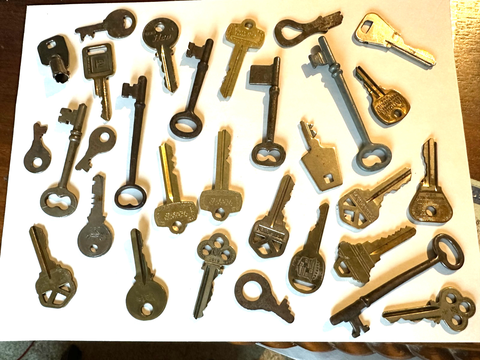 Key Lot for Crafting Jewelry 30 Pieces Skeleton Keys Wide Variety Estate Find