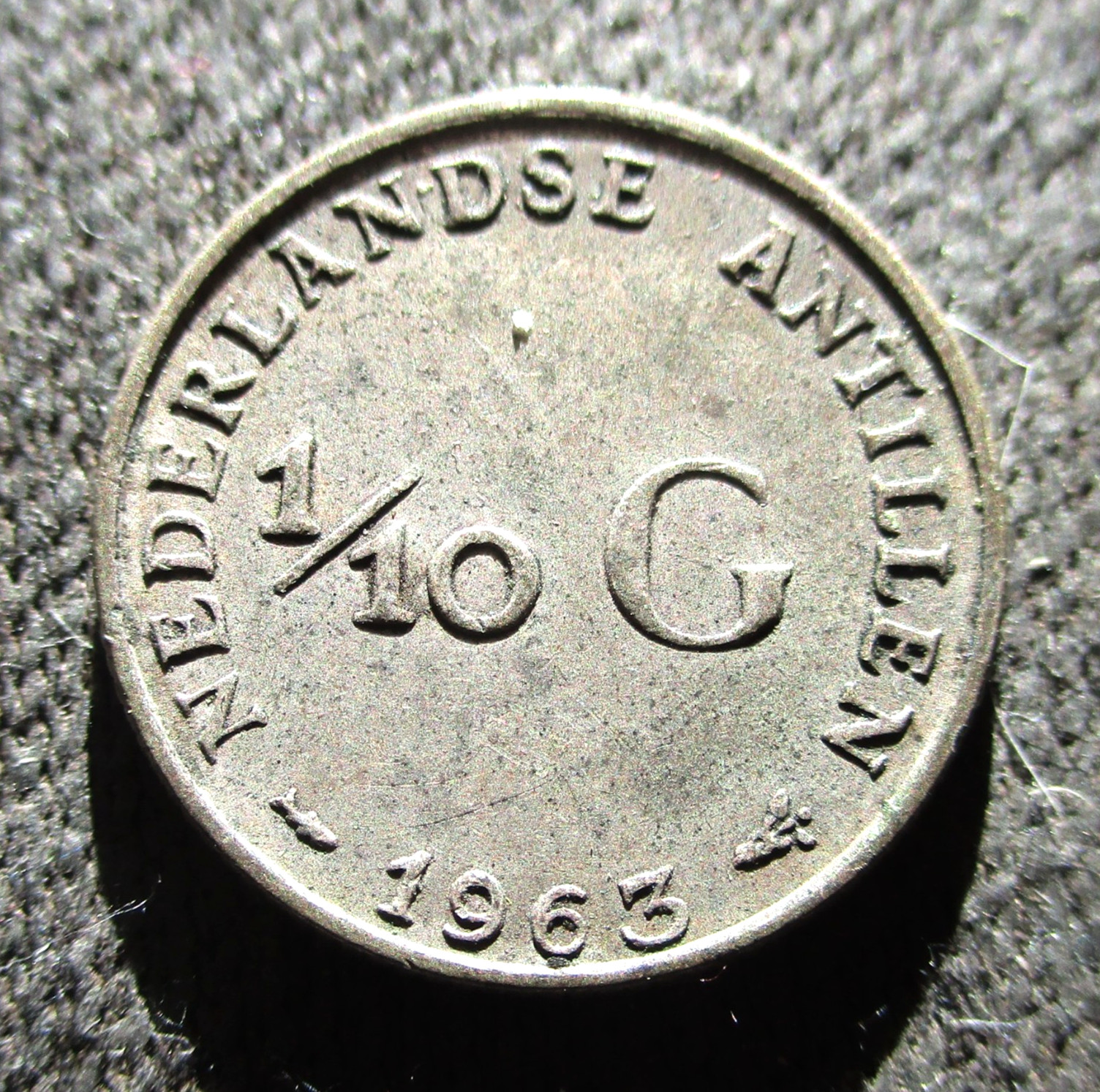 OLD SILVER 1/10 GULDEN 1963 COIN OF NETHERLANDS ANTILLES ~ QUEEN WILHELMINA