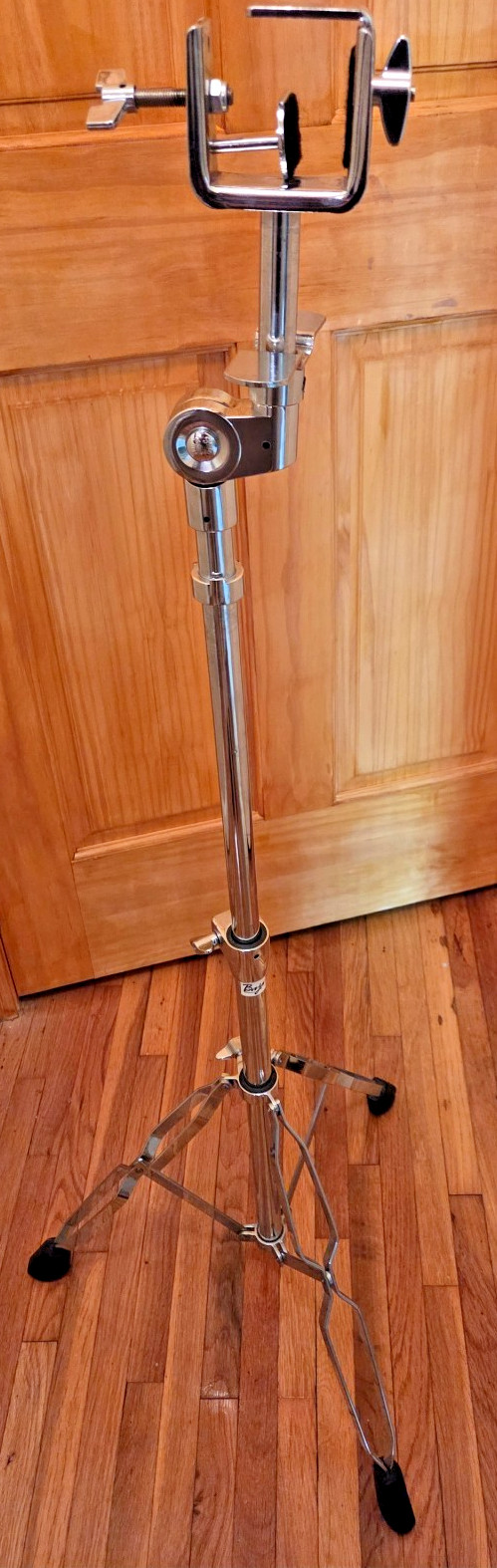 Sound Percussion Labs Baja Percussion Tripod Bongo Set One Wing Nut Missing