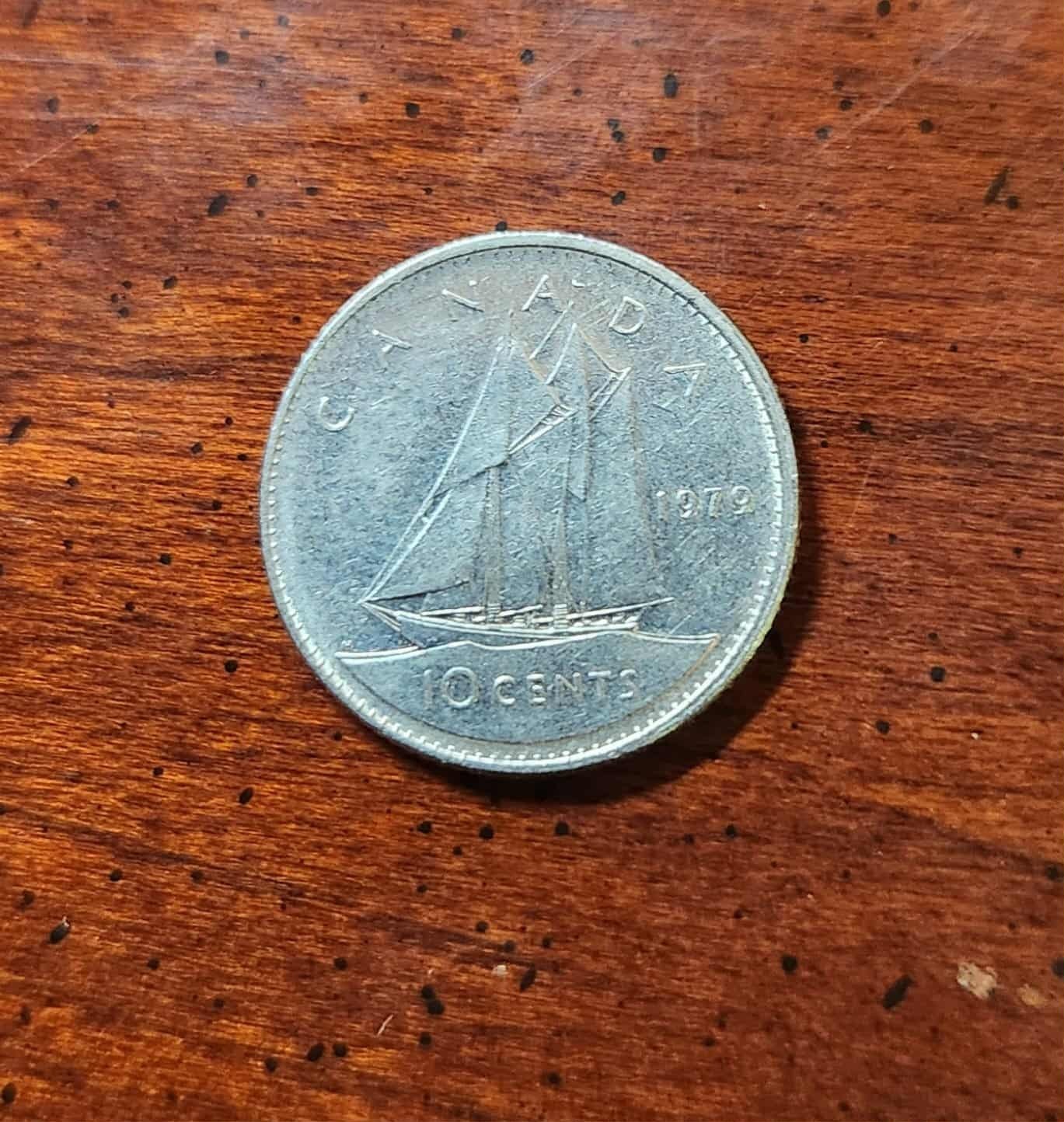 Canada 10 Cent Coin 1979 Queen Elizabeth II