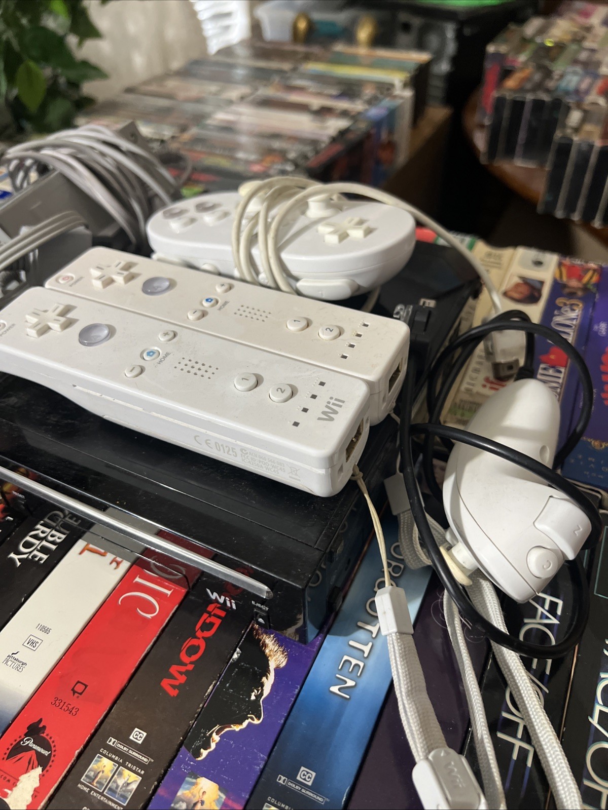 Nintendo Wii Console Bundle – 3 Controllers, Accessories,Cables – Tested/Working