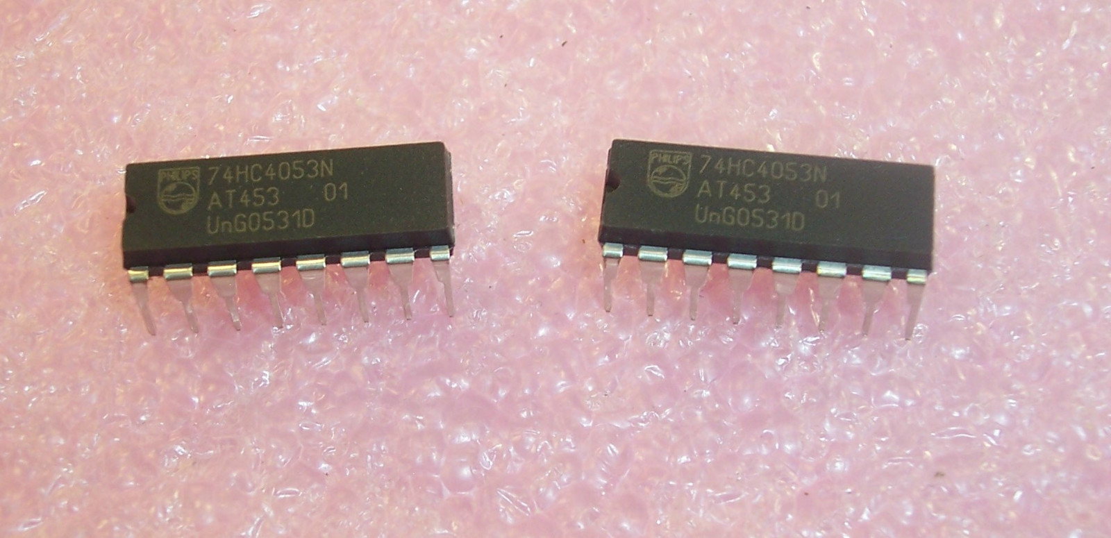 QTY (25) 74HC4053N PHILIPS 16 PIN DIP TRIPLE 2-CH ANALOG MULTIPLEXER ROHS 1 TUBE