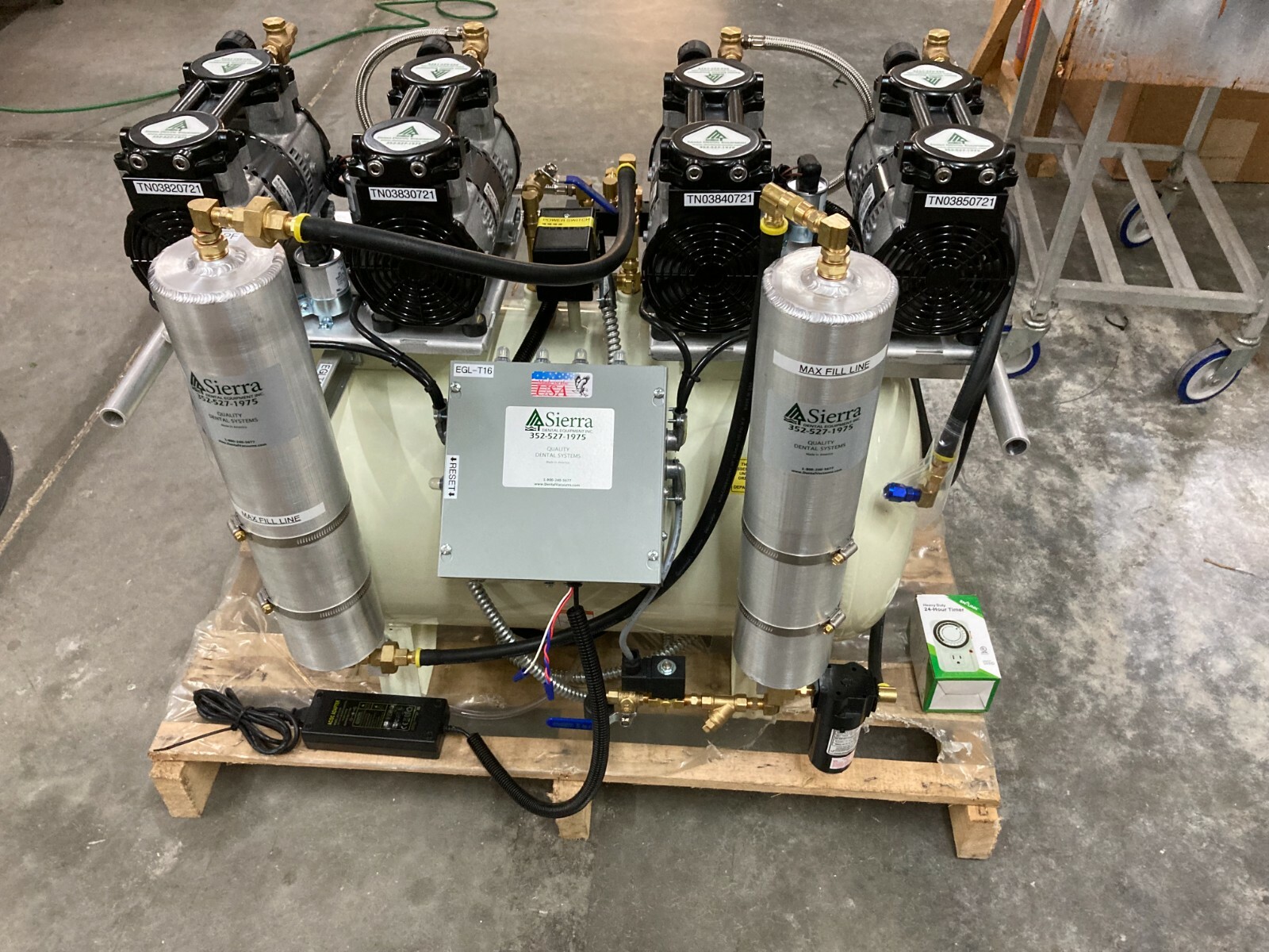 Sierra Dental Products Eagle Oil-less Air Compressor EGL-T-16