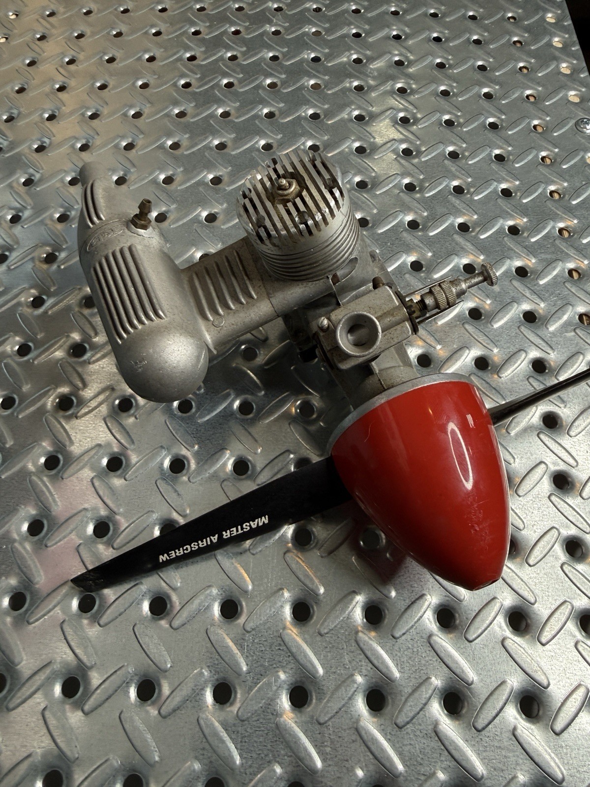 50. KB 40 RC AIRPLANE ENGINE WITH MUFFLER