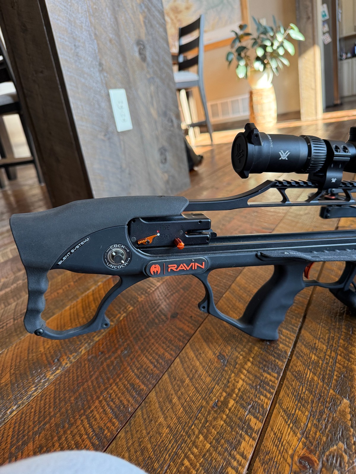 Ravin R29X Sniper Crossbow Platinum w/ Vortex Scope
