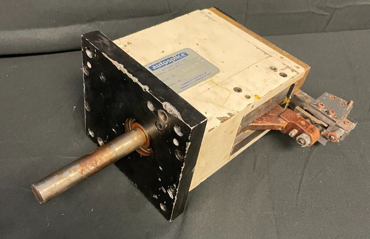 Autosplice Pin Head EA238-13649