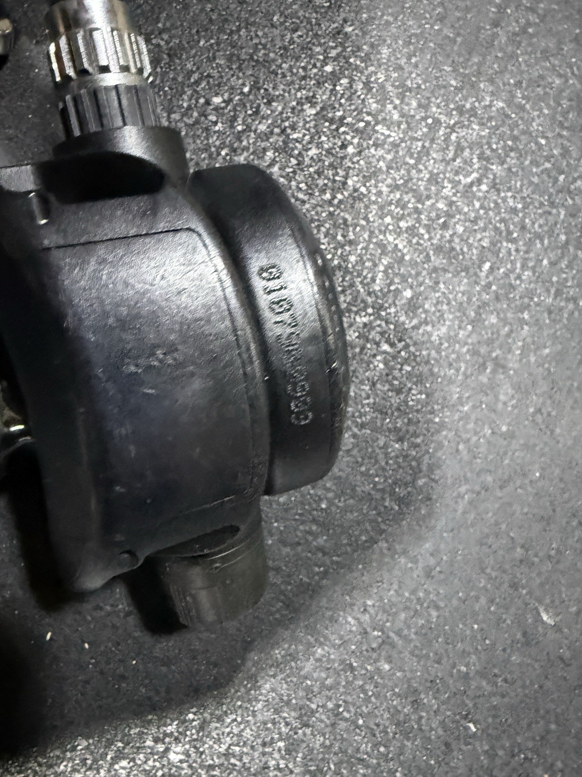 SCUBAPRO REGULATOR S600 first stage regulator and aeris pressure gauge untested