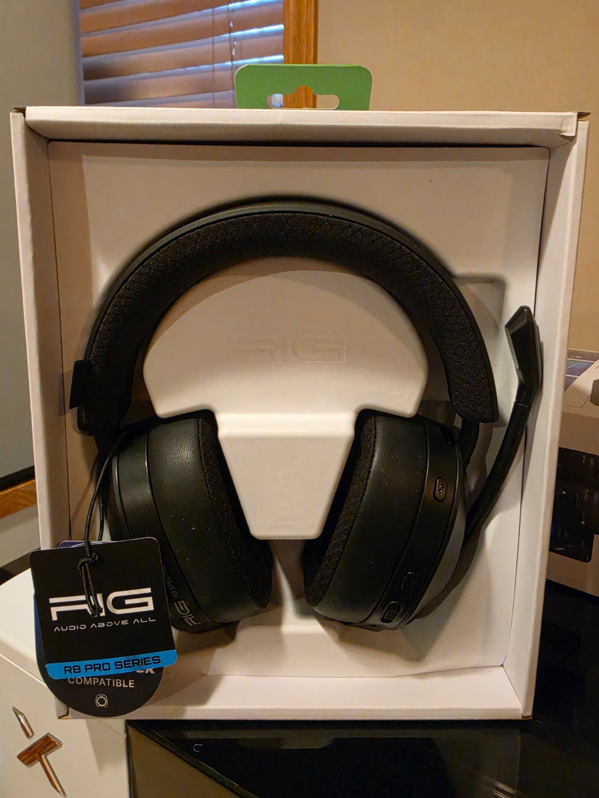 RIG R8 PRO HX Wireless Gaming Headset - Black Xbox