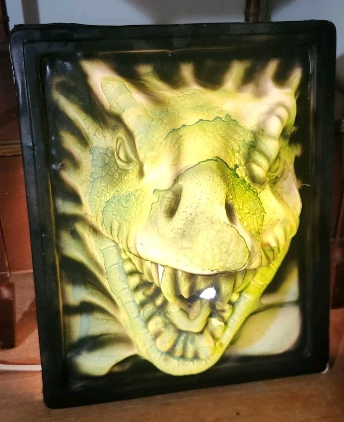 R Marino 3D Halloween Horror Raptor 1996 Glow In The Dark Illusions Wall Art Vtg