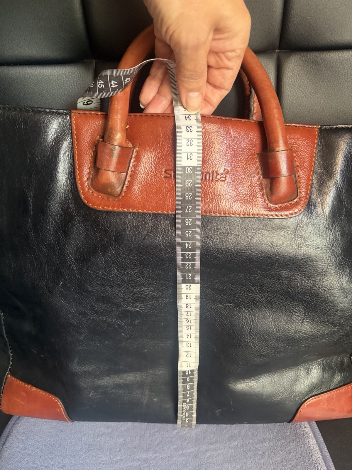 Leather Samsonit Briefcase for 15 in Laptop, Black/Brown Solid, Handle