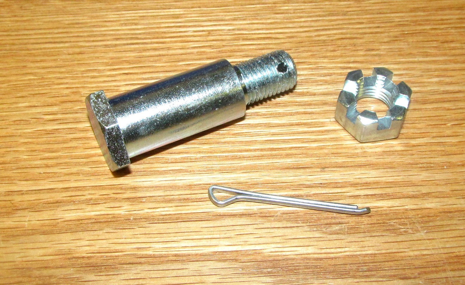 1955 56 57 CHEVY POWER STEERING CYLINDER MOUNTING BOLT ** USA MADE **