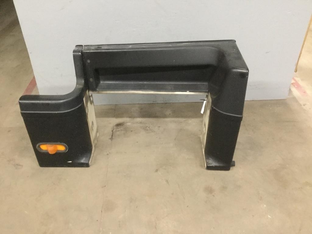For 1990 PETERBILT 377 SIDE FAIRING Right , IL