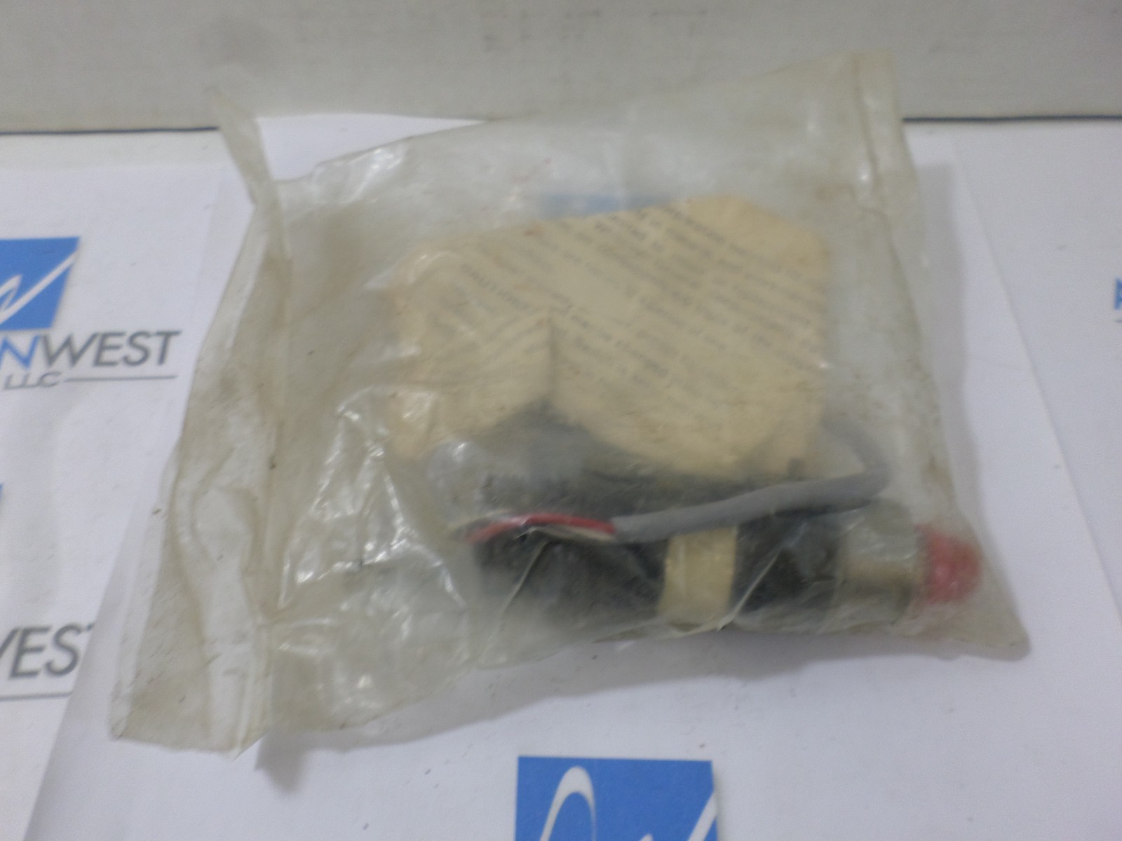 Whitman General Controls P205G-50S-F5L  50-500 PSI  250 VAC