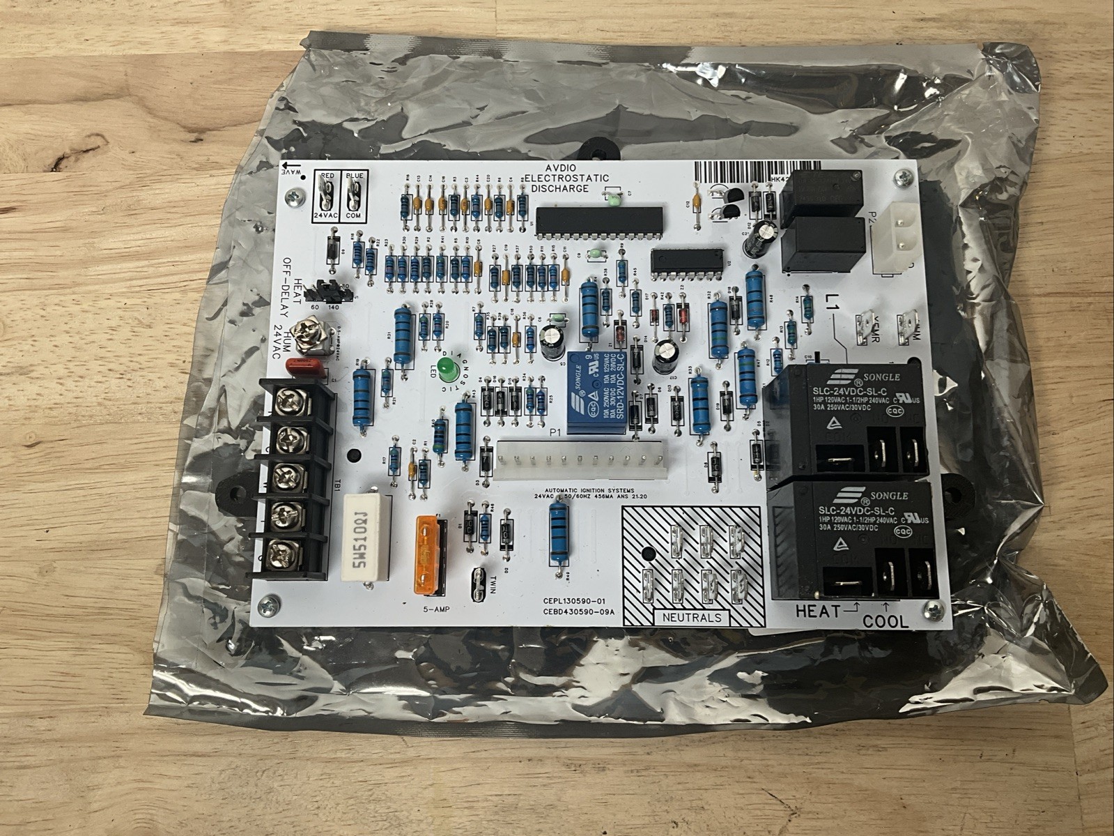 Upgrade HK42FZ018 for Carrier CEPL130590-01 Integrated Furnace Control Board