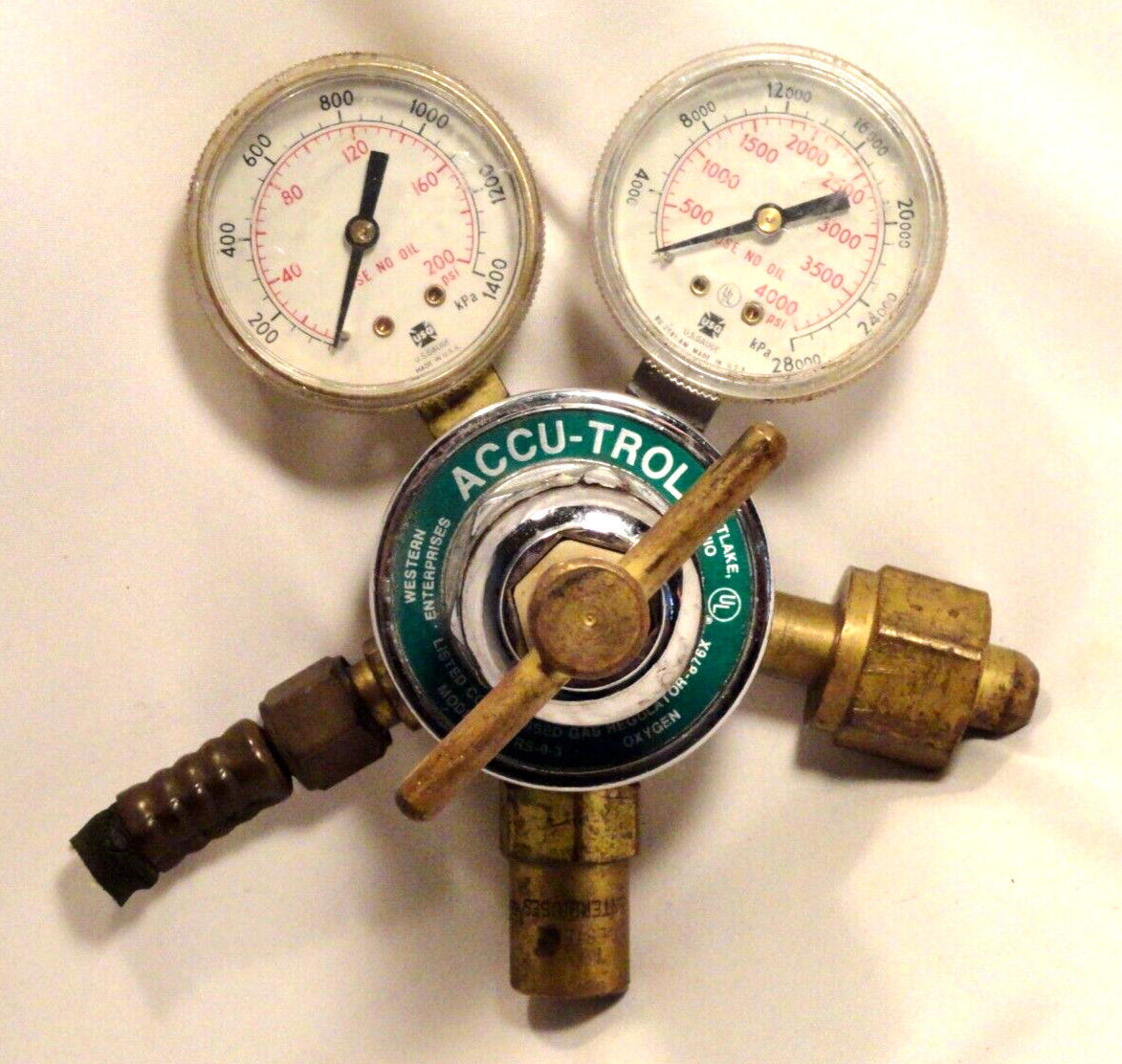 WESTERN ENTERPRISES ACCU-TROL GAS REGULATOR OXYGEN #RS-9-3🎇