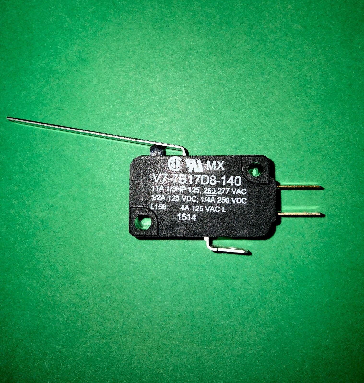 Honeywell Micro Switch V7-7B17D8-140 Miniature Basic Switch 11A @ 125V, SPDT