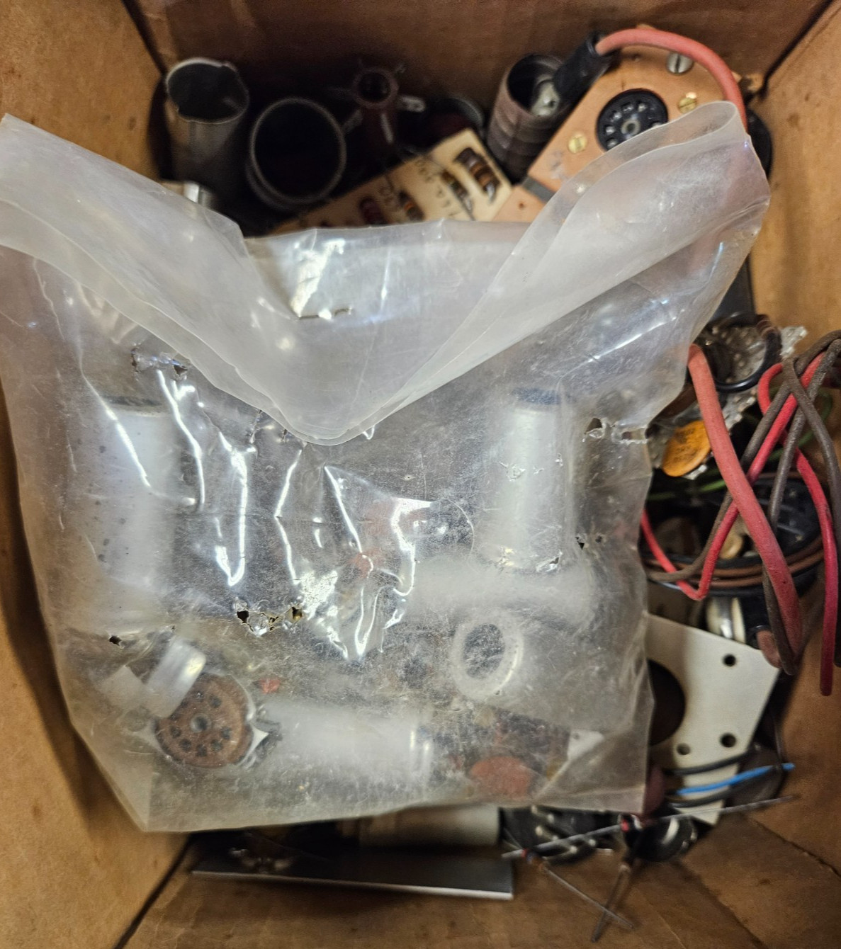 POT LUCK USED ELECTRONIC ITEMS