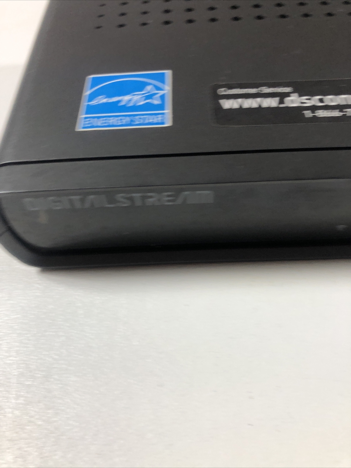 Digital Stream DTX9950 Analog Pass-Through DTV Converter Box NO REMOTE