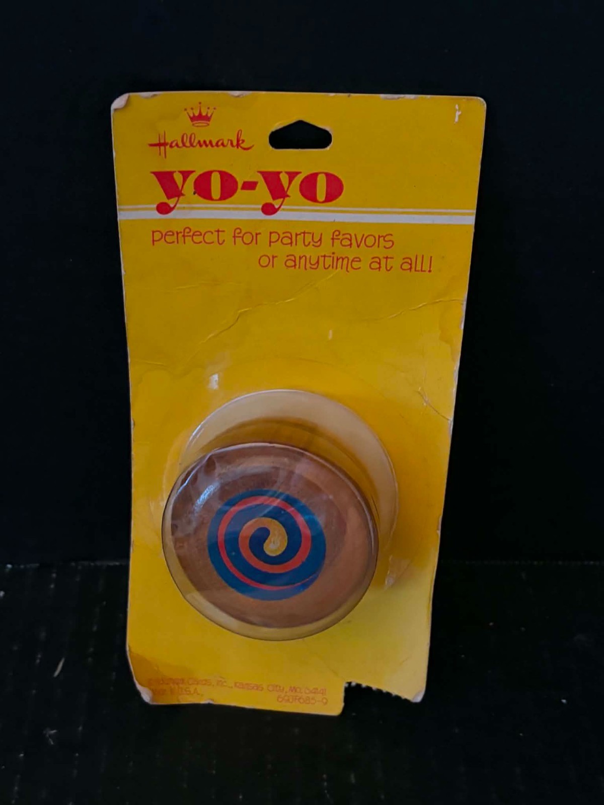 VINTAGE HALLMARK WOODEN YOYO SEALED NEW