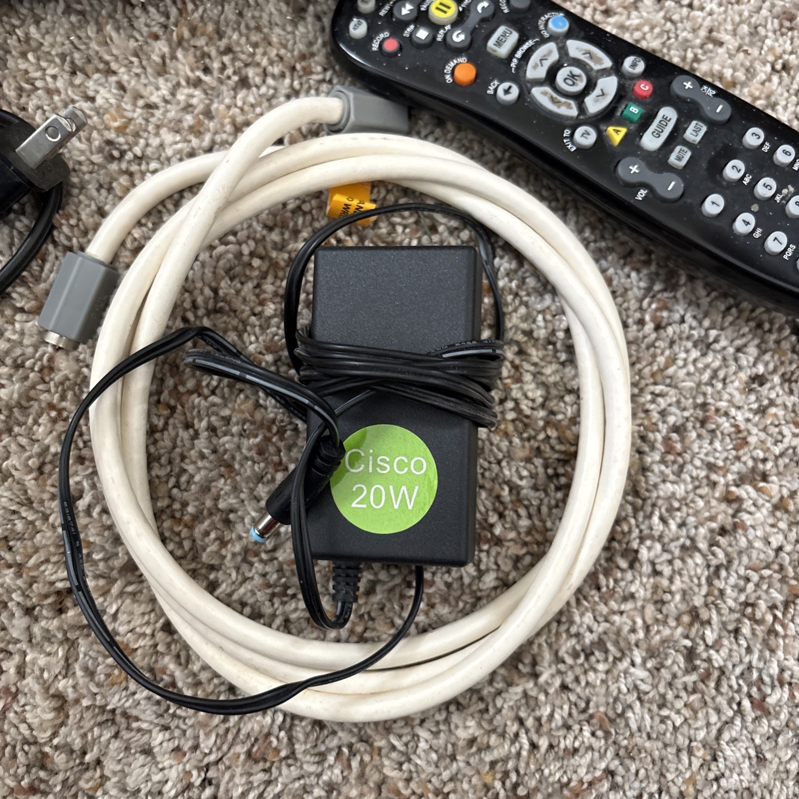 AT&T ATT U-Verse Cisco Cable Box ISB7005 with Remote
