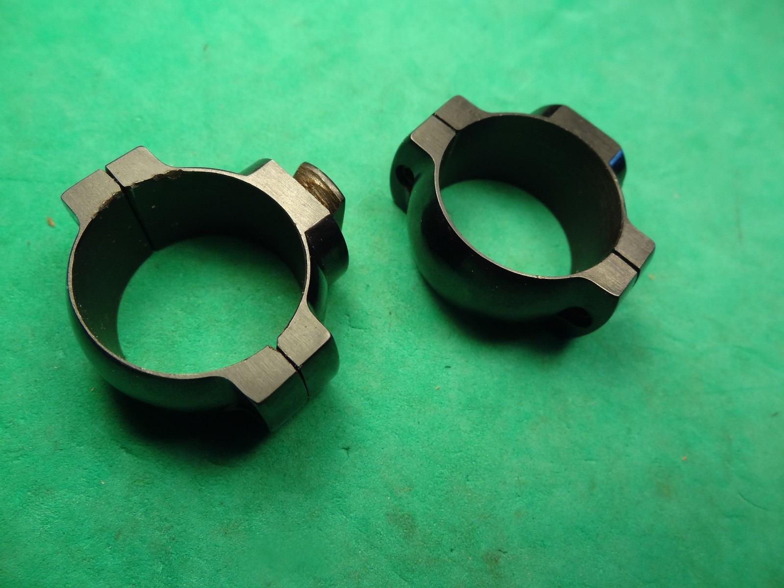 Simmons 1" Low Universal Scope Rings Black Gloss (item E)