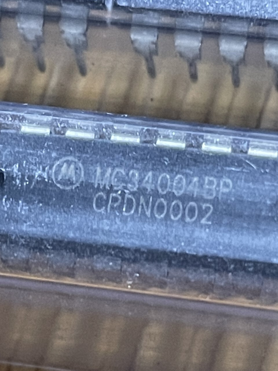 A lot of FIVE (5) Motorola MC34004BP, Quad J-FET OP Amp , 14 pins DIP.