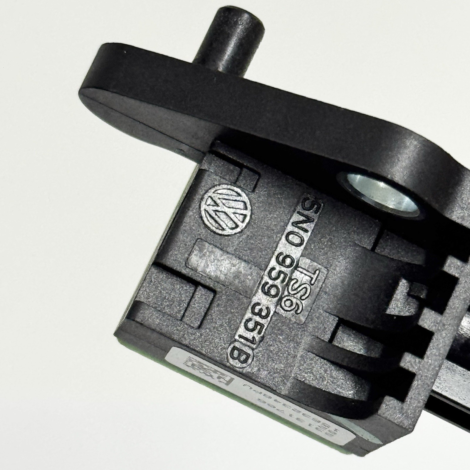 2014 VW CC Sensor 5N0959351B OEM